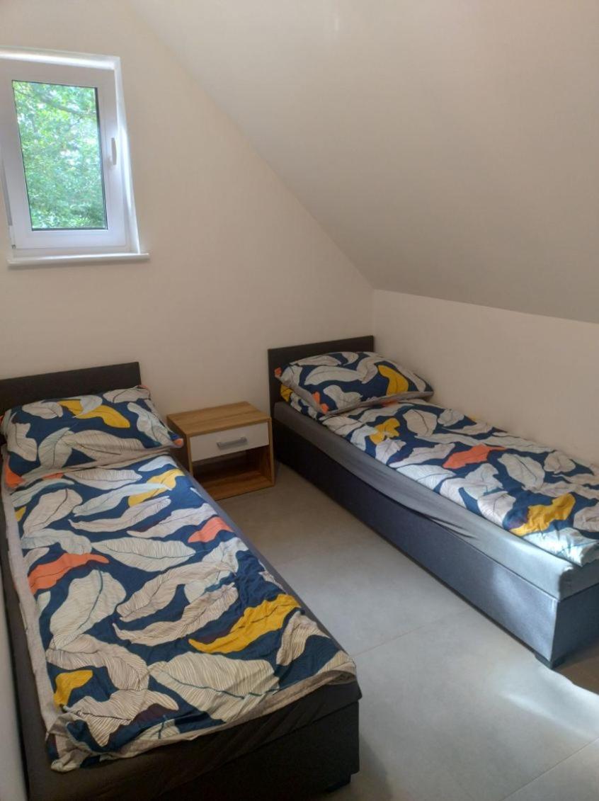 Apartamenty - Domek Bobrowe Zacisze 3 Яновице Виелкие Екстериор снимка